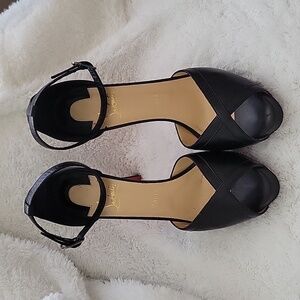 Christian Louboutin Very Cathy heels